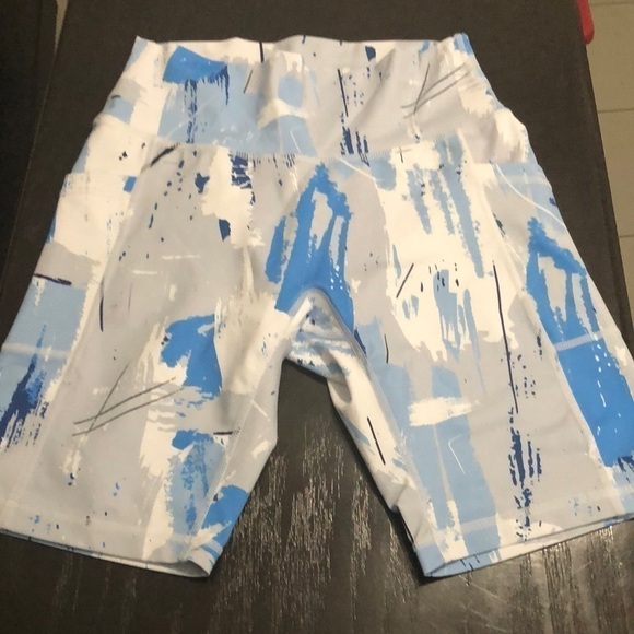 Buffbunny Motion Biker Shorts Size Small - Picture 1 of 7